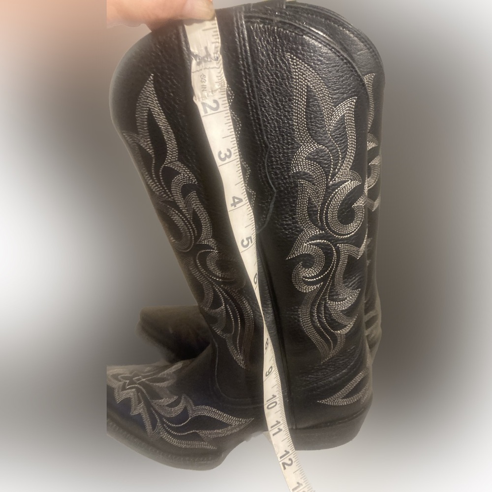 Ariat Black Western Embroidered Leather Heeled Cowboy Boots - Picture 13 of 15